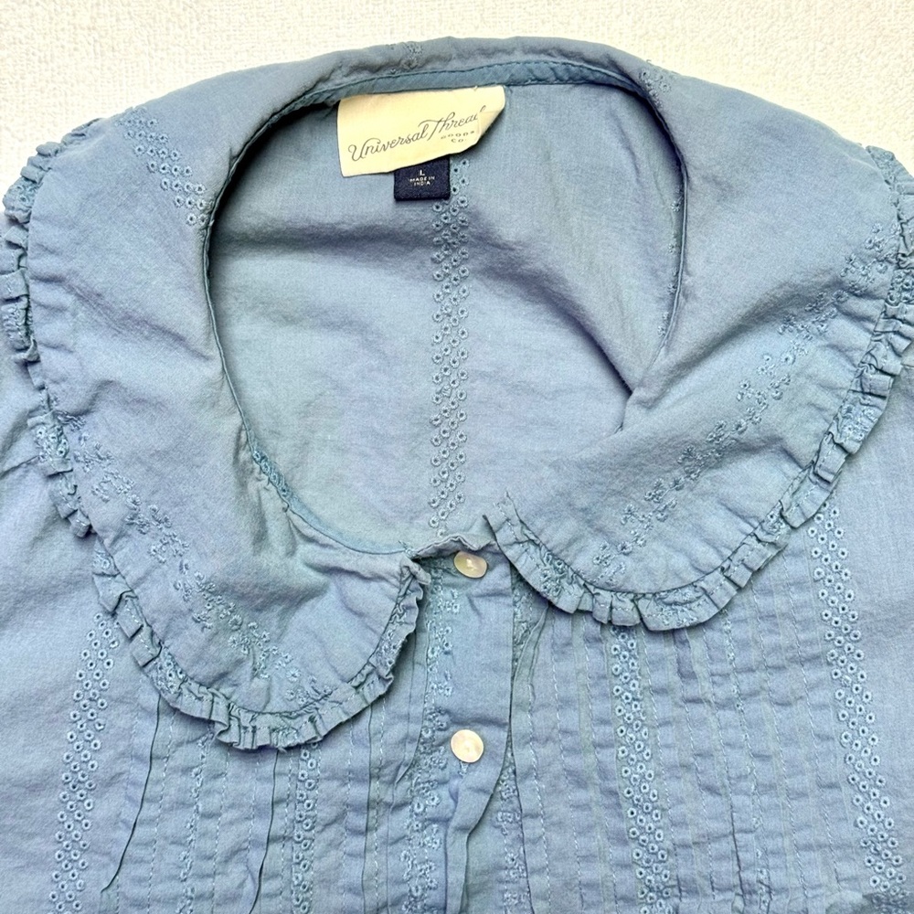 Universal Thread Light Blue Floral Eyelet Button-Up Shirt - Picture 3 of 8
